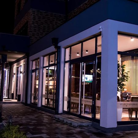 Hotel Ub Business & Wellness Ub Экстерьер фото