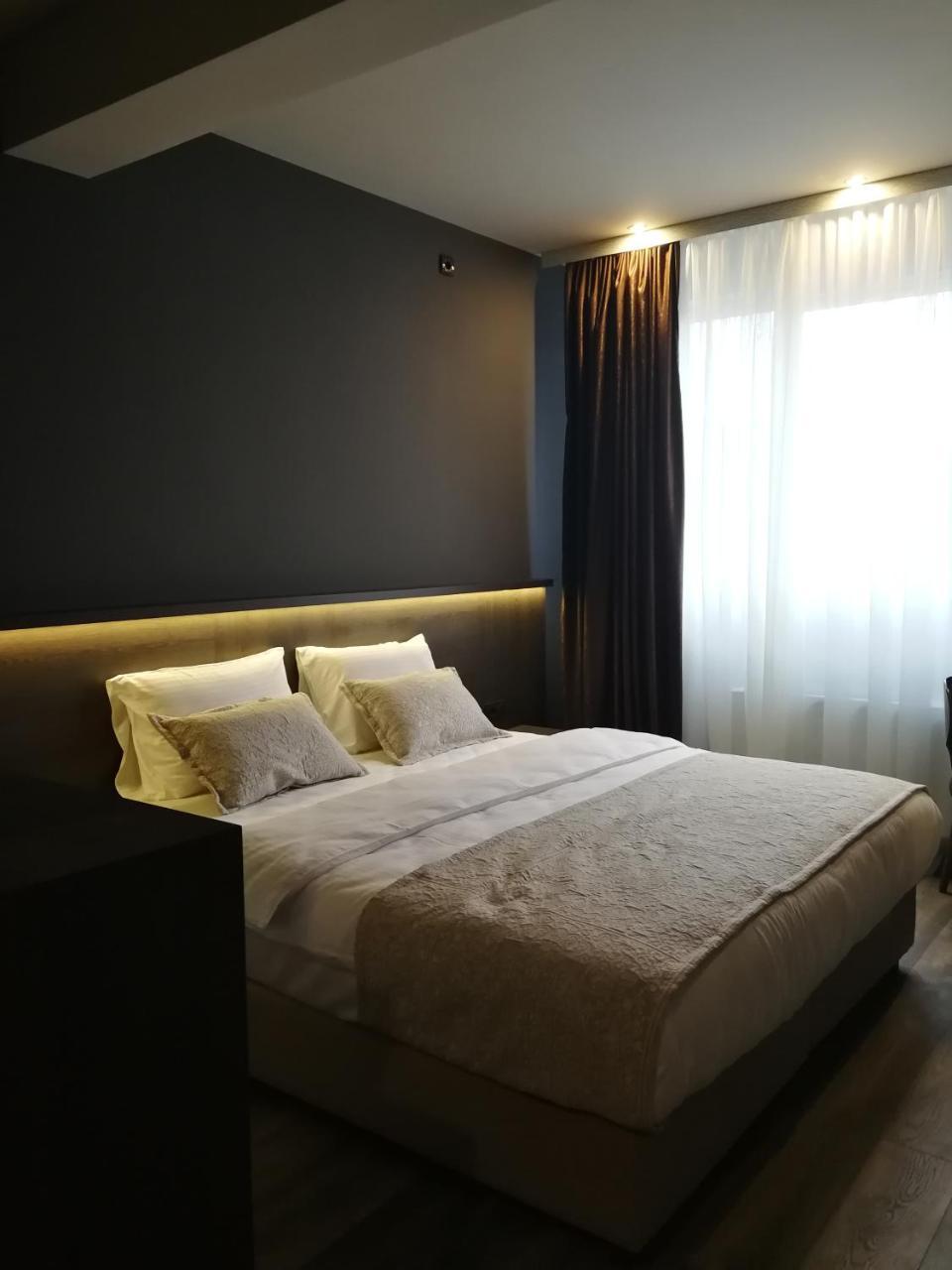 Hotel Ub Business & Wellness Ub Экстерьер фото