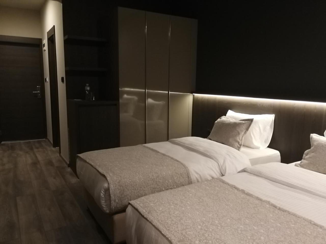 Hotel Ub Business & Wellness Ub Экстерьер фото