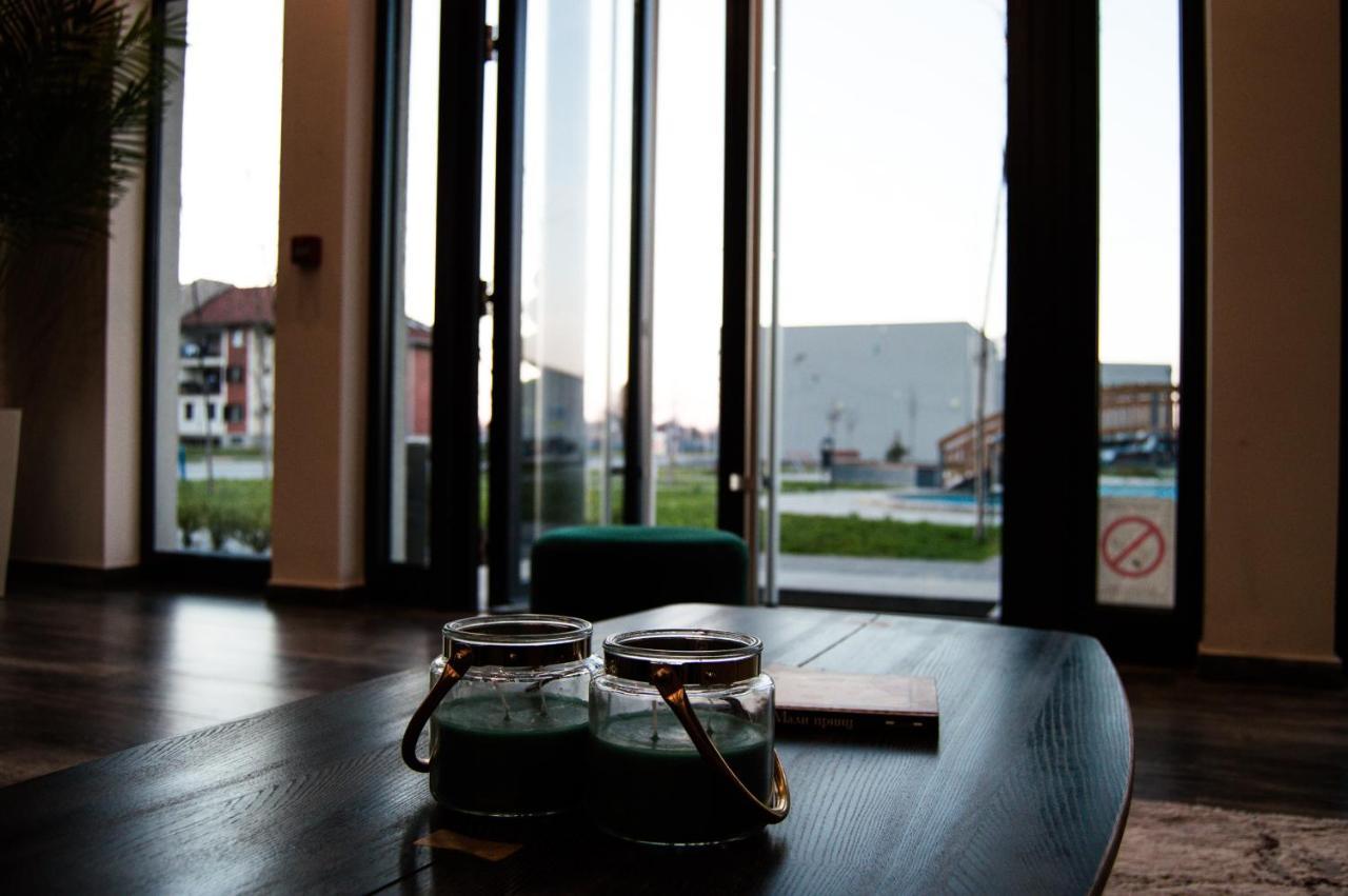 Hotel Ub Business & Wellness Ub Экстерьер фото