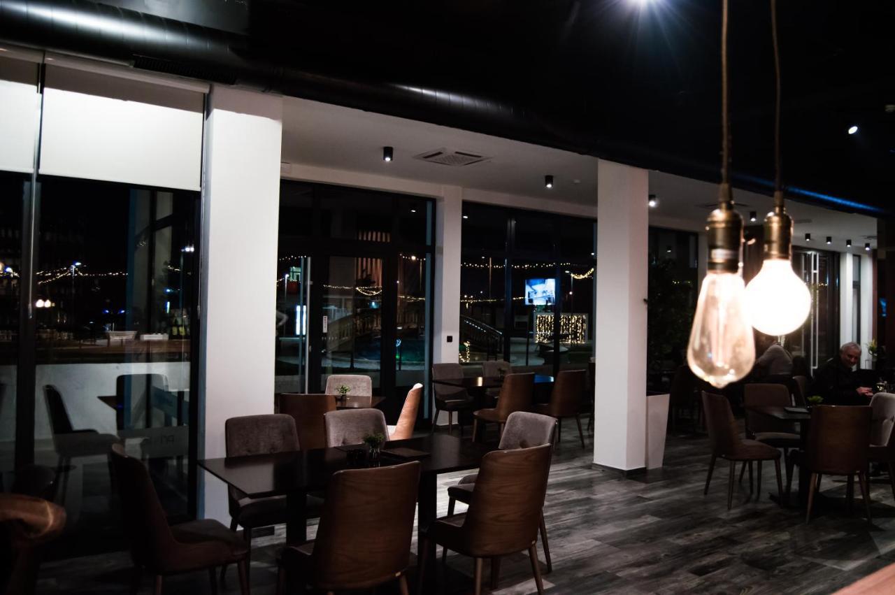 Hotel Ub Business & Wellness Ub Экстерьер фото