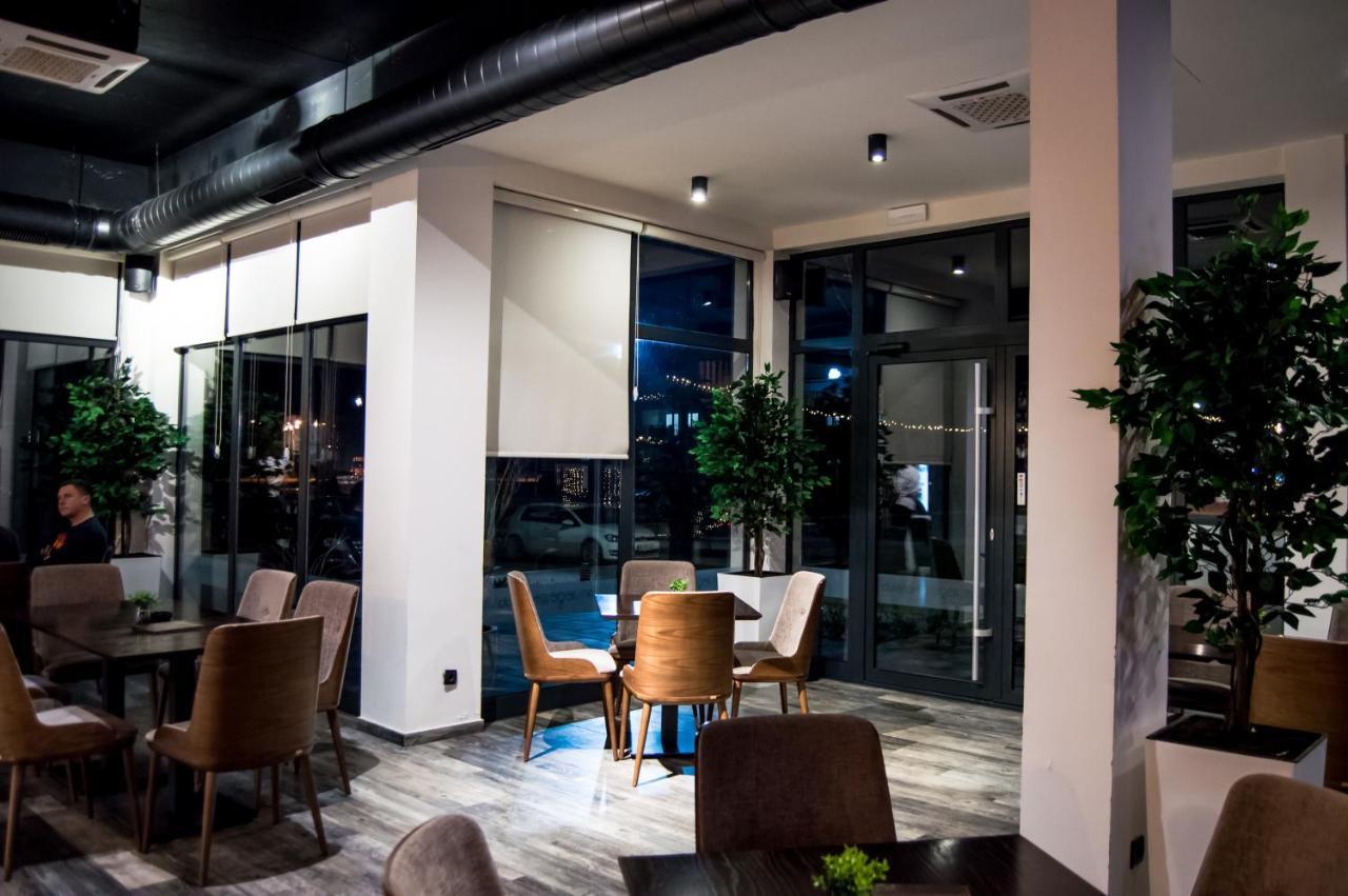 Hotel Ub Business & Wellness Ub Экстерьер фото
