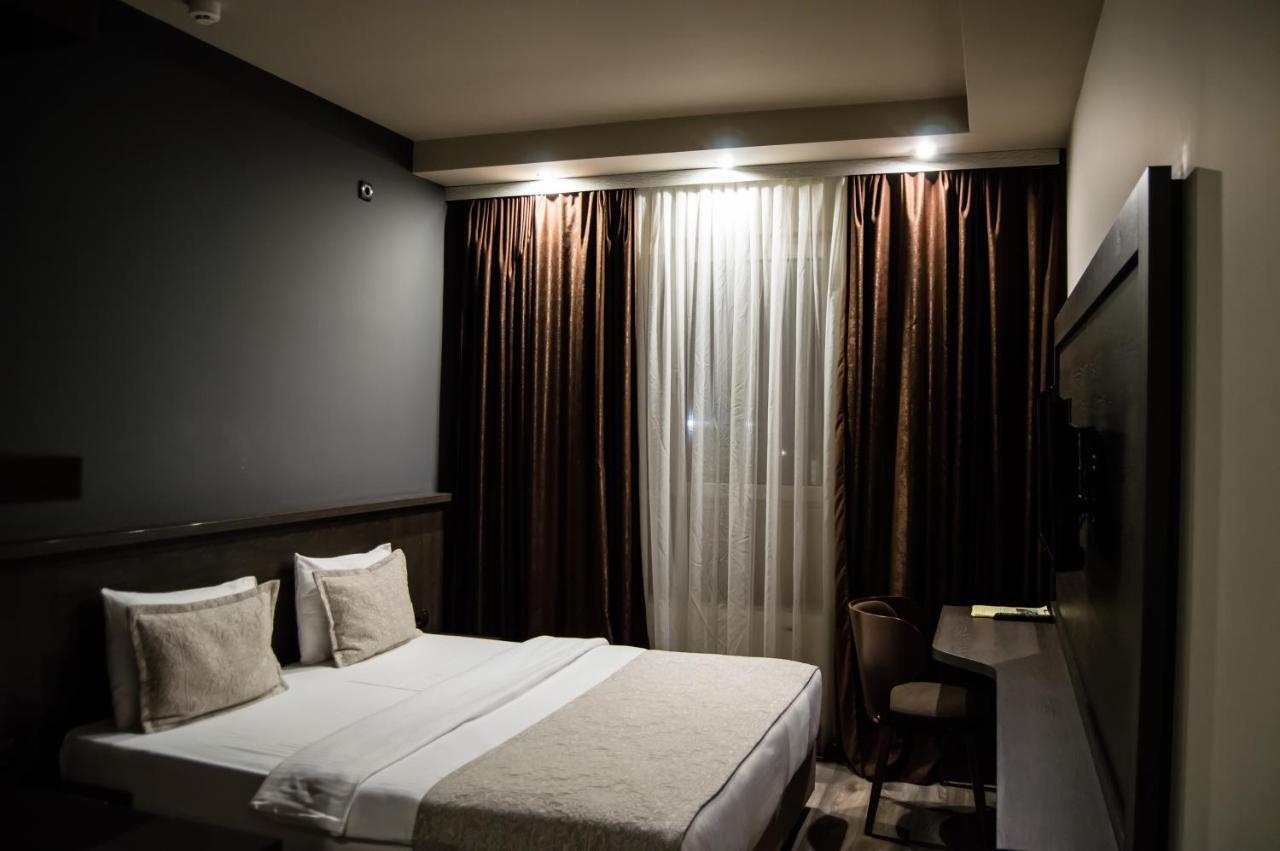 Hotel Ub Business & Wellness Ub Экстерьер фото
