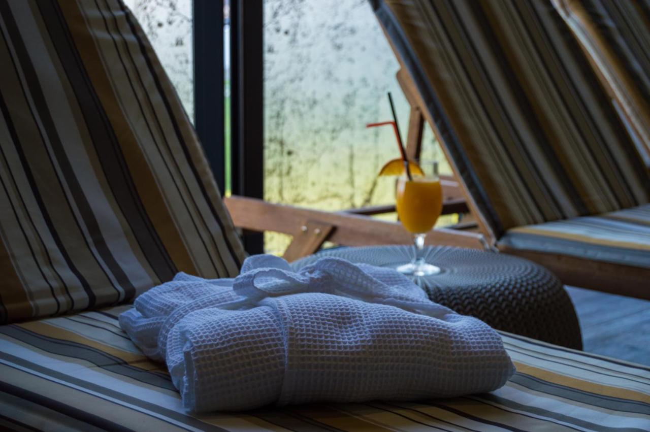 Hotel Ub Business & Wellness Ub Экстерьер фото